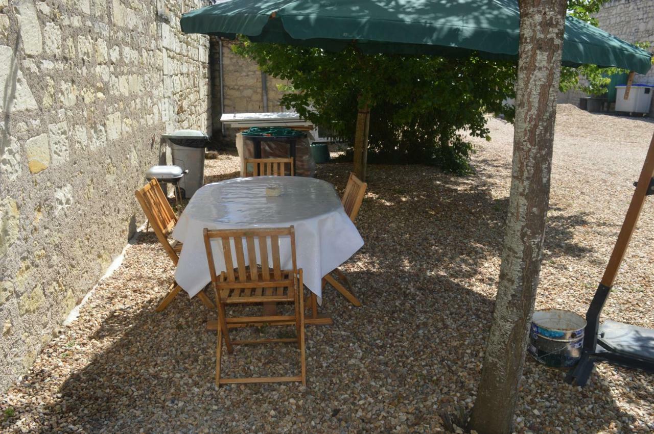 Vila Gite Dans Le Vignoble De Bourgueil Le Port Boulet Exteriér fotografie